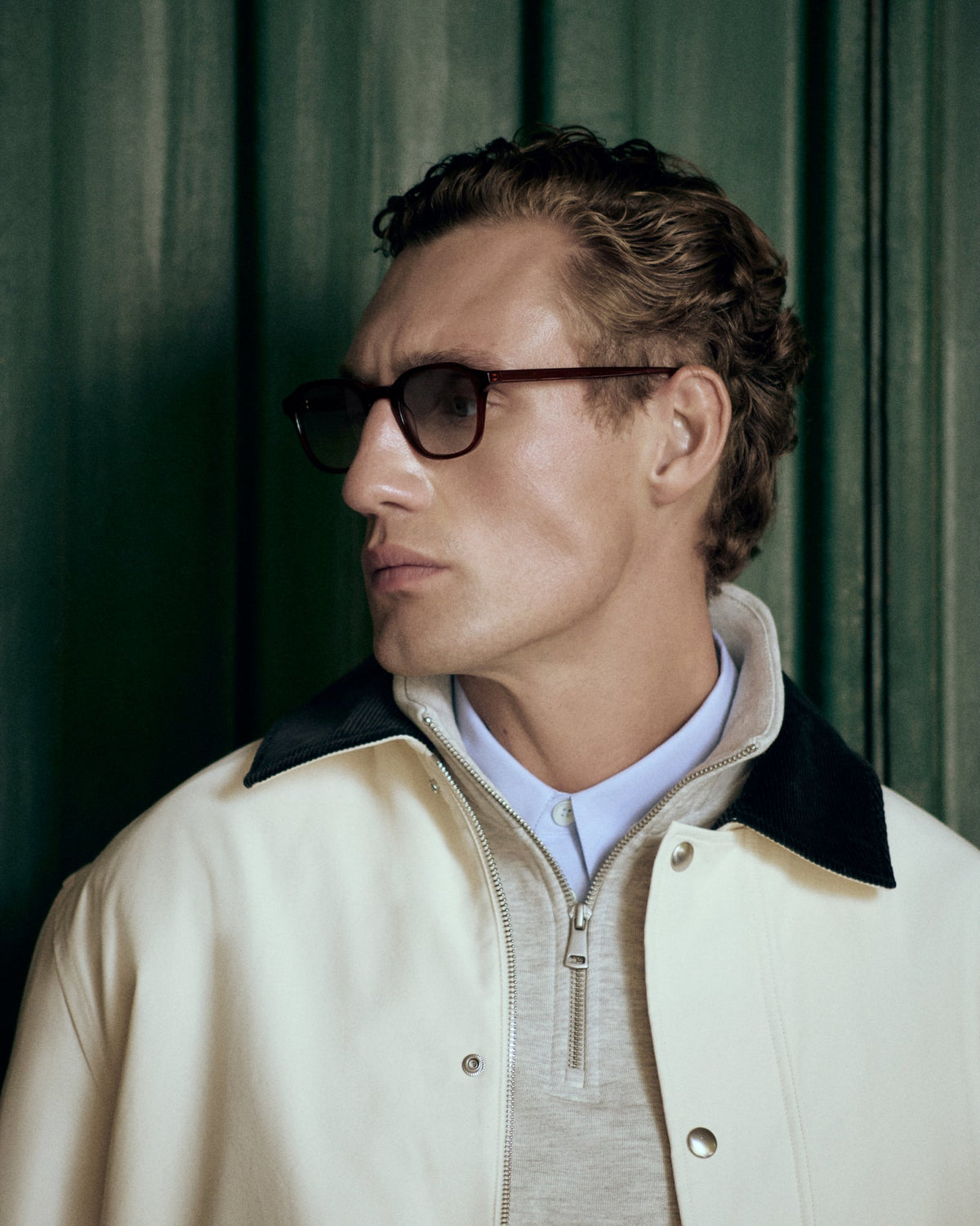 Atlant Henning sunglasses, Brown, model view